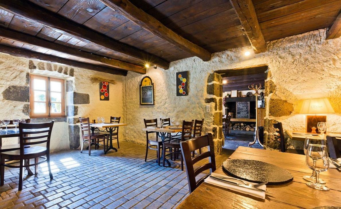 Hotel Auberge De La Moreno *